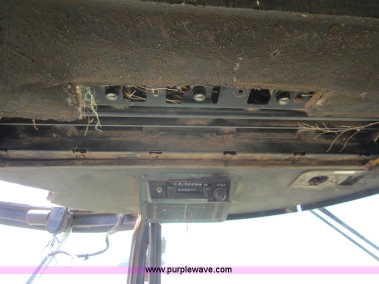 image for item A3857 1981 John Deere 8640 4WD tractor