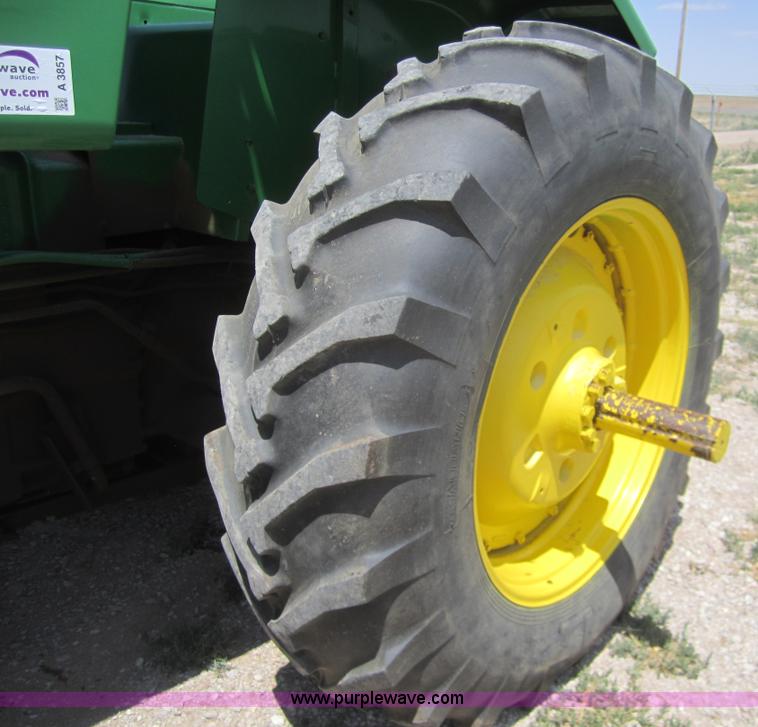 image for item A3857 1981 John Deere 8640 4WD tractor