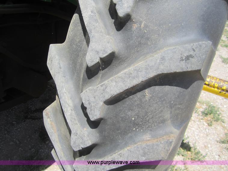 image for item A3857 1981 John Deere 8640 4WD tractor