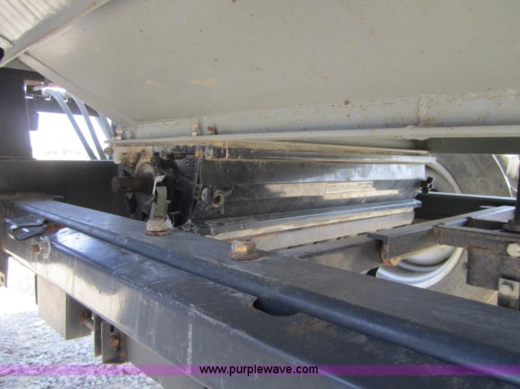 image for item A4766 Flexi-Coil 2320 air cart