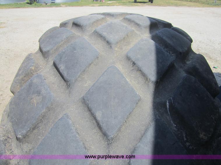 image for item A4766 Flexi-Coil 2320 air cart