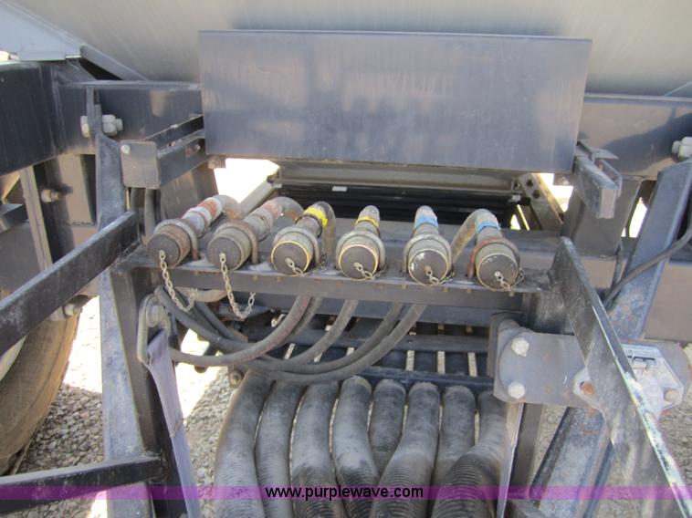 image for item A4766 Flexi-Coil 2320 air cart