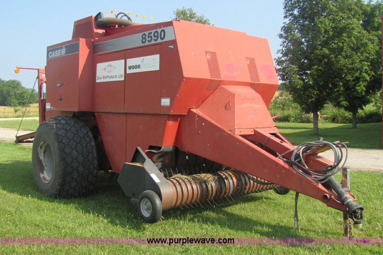 image for item A5075 1998 Case 8590 large square baler