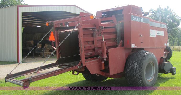 image for item A5075 1998 Case 8590 large square baler