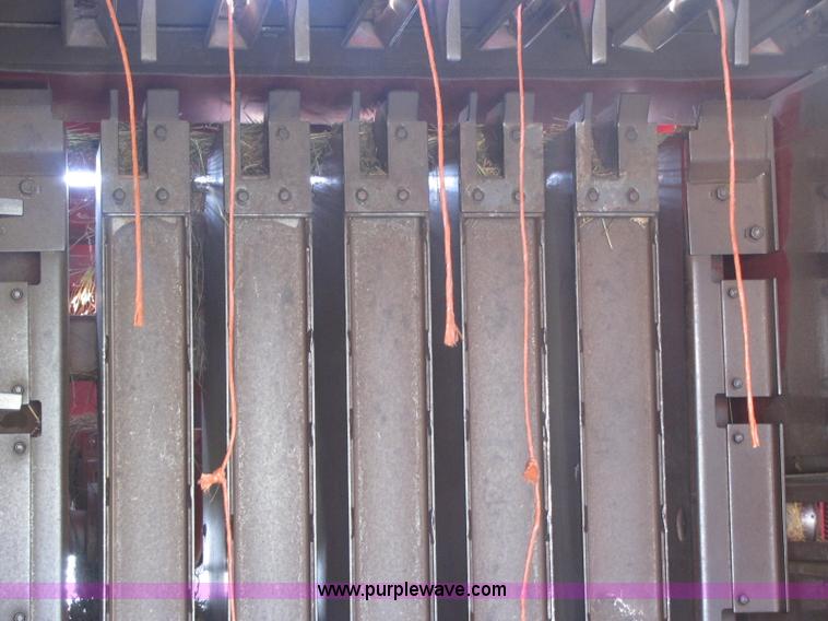 image for item A5075 1998 Case 8590 large square baler