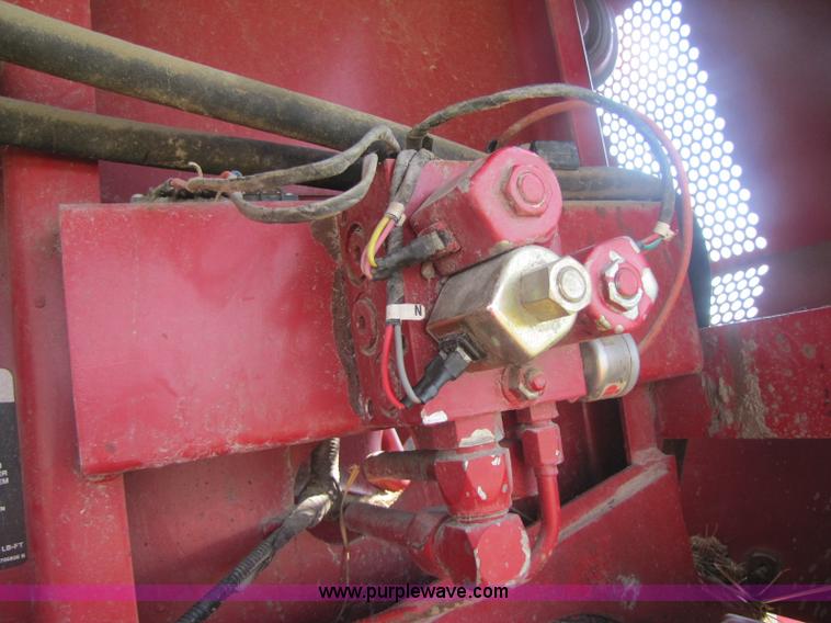 image for item A5075 1998 Case 8590 large square baler