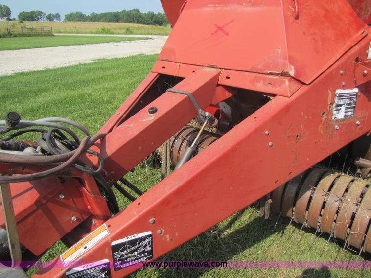 image for item A5075 1998 Case 8590 large square baler