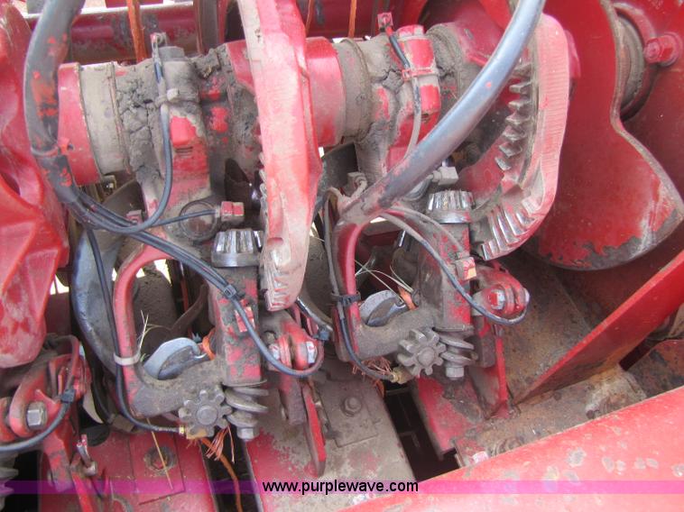 image for item A5075 1998 Case 8590 large square baler