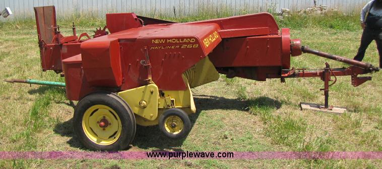 image for item A5091 New Holland 268 square baler