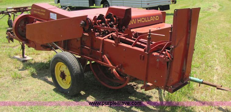 image for item A5091 New Holland 268 square baler