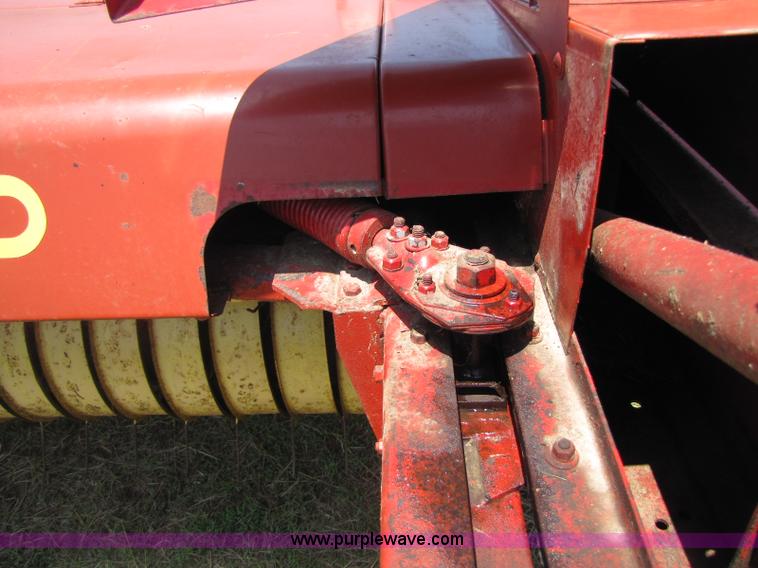 image for item A5091 New Holland 268 square baler