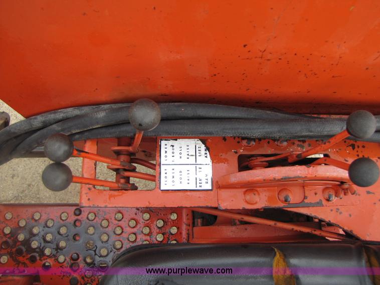 image for item A5098 Allis Chalmers 170 tractor