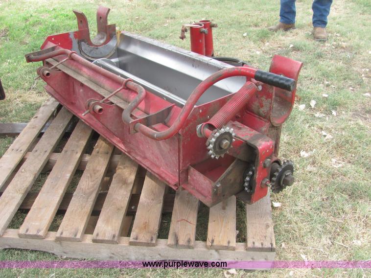 image for item A9344 Case 2388 combine rock trap