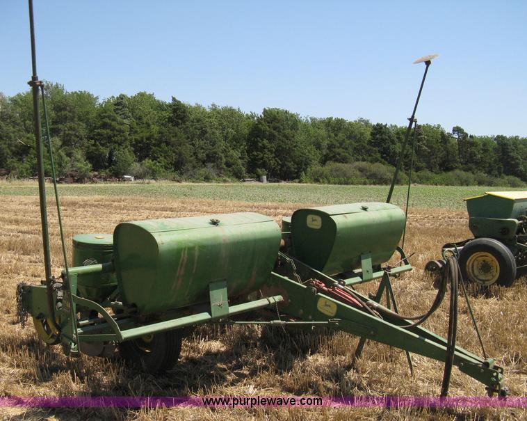 image for item A9461 John Deere 494A four row planter