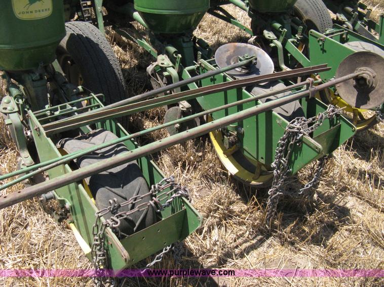 image for item A9461 John Deere 494A four row planter