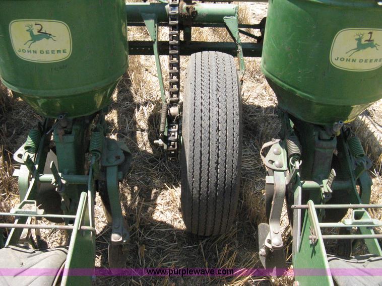image for item A9461 John Deere 494A four row planter