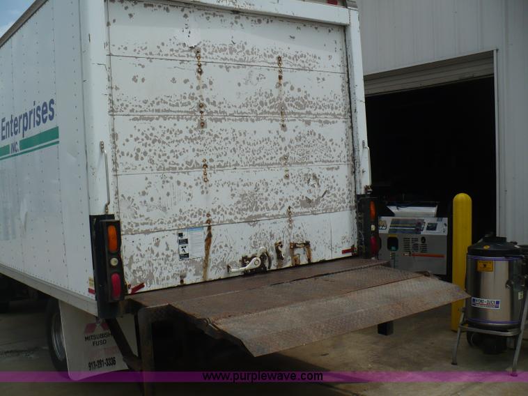 image for item 5908 1997 Mitsubishi Fuso FE box truck