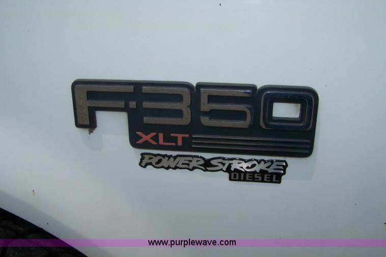 image for item 7352 1996 Ford F350 XLT crew cab pickup truck