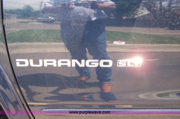 image for item 7375 1999 Dodge Durango SLT SUV