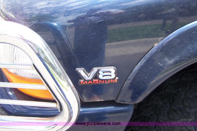 image for item 7375 1999 Dodge Durango SLT SUV