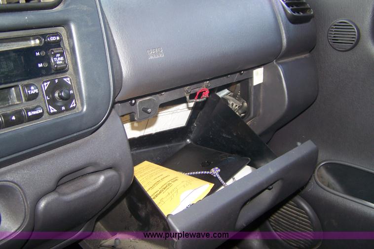 image for item 7375 1999 Dodge Durango SLT SUV