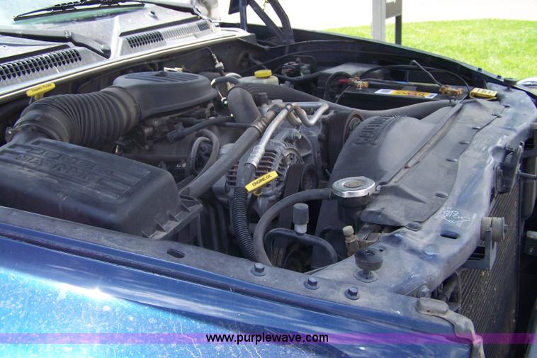 image for item 7375 1999 Dodge Durango SLT SUV