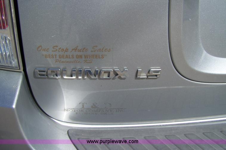 image for item 7404 2005 Chevrolet Equinox LS AWD SUV