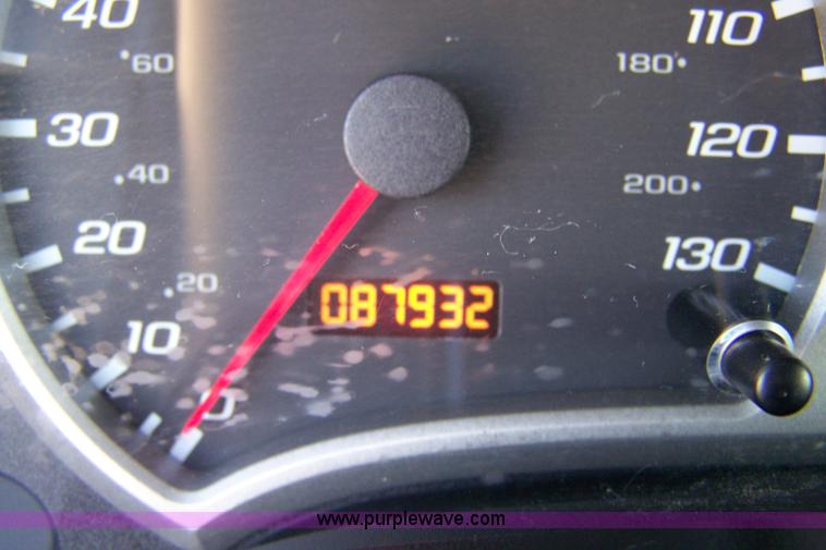 image for item 7404 2005 Chevrolet Equinox LS AWD SUV