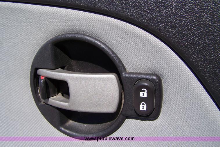 image for item 7404 2005 Chevrolet Equinox LS AWD SUV