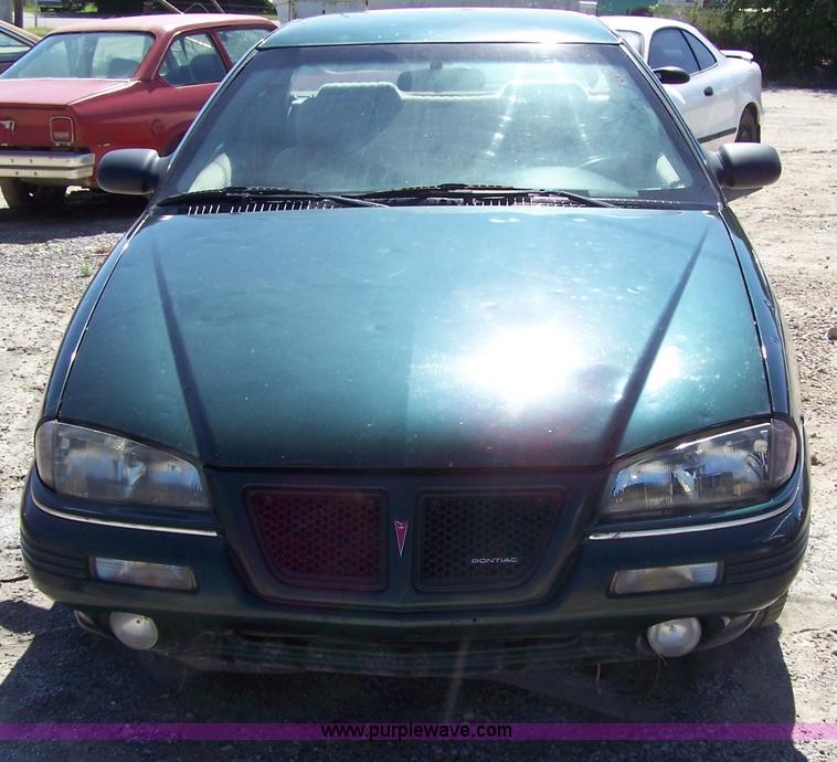 image for item 7406 1994 Pontiac Grand Am SE