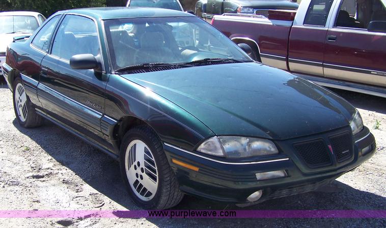 image for item 7406 1994 Pontiac Grand Am SE