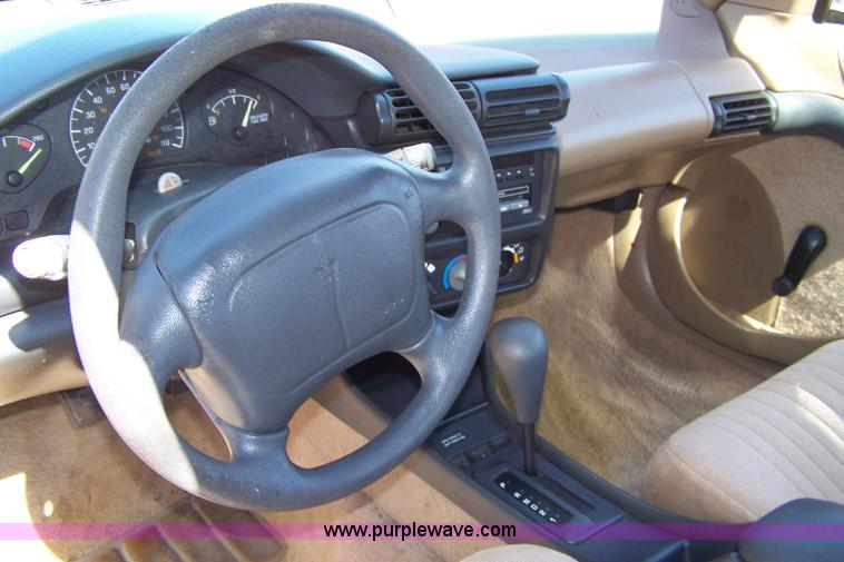 image for item 7406 1994 Pontiac Grand Am SE