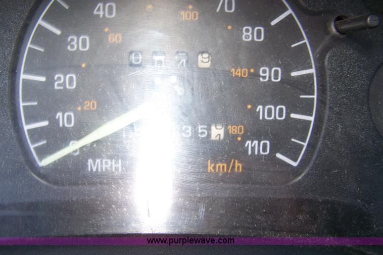 image for item 7406 1994 Pontiac Grand Am SE