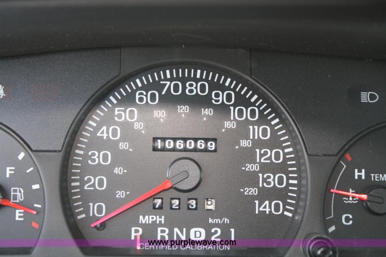 image for item A2080 2003 Ford Crown Victoria Police Interceptor