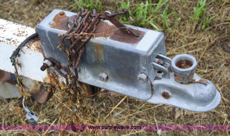 image for item A2097 1989 VIP Vincente 23' boat with trailer