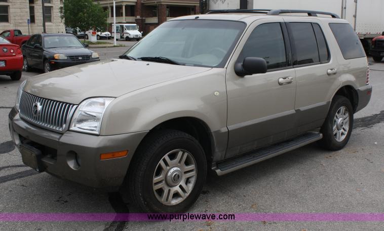 image for item A2098 2004 Mercury Mountaineer