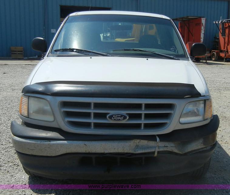 image for item A3009 1999 Ford F250 extended cab pickup truck