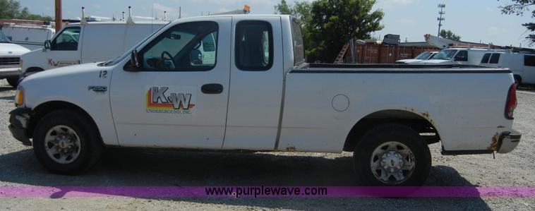 image for item A3009 1999 Ford F250 extended cab pickup truck