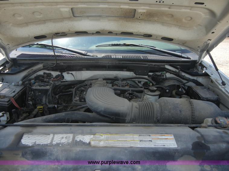 image for item A3009 1999 Ford F250 extended cab pickup truck