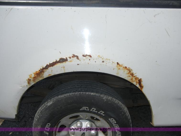 image for item A3009 1999 Ford F250 extended cab pickup truck