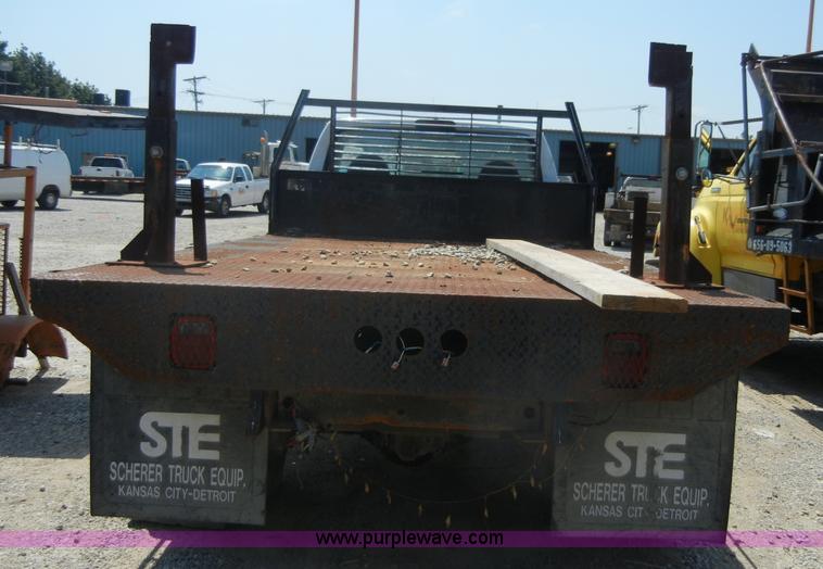 image for item A3010 1996 Ford F450 Super Duty pickup truck