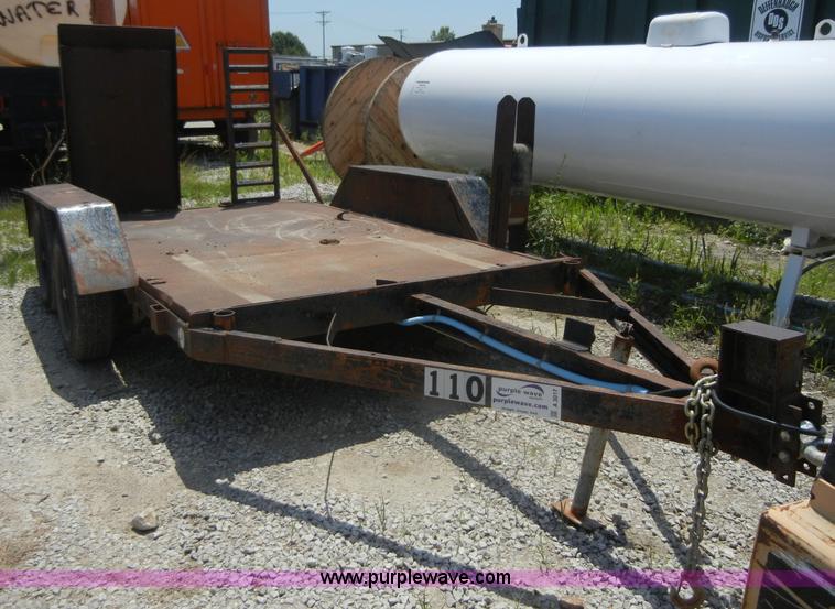 image for item A3017 1979 JFW 11' tandem axle trailer