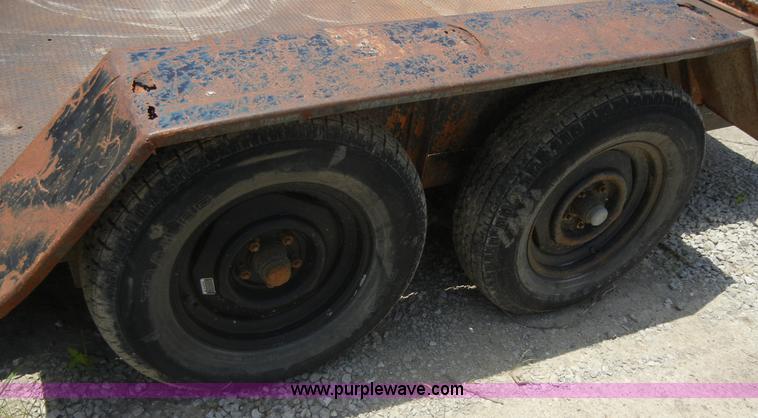 image for item A3017 1979 JFW 11' tandem axle trailer