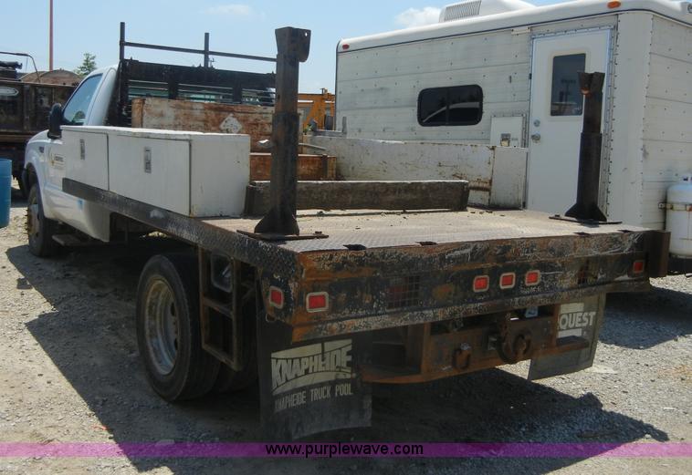 image for item A3021 1999 Ford F550 XL Super Duty pickup truck