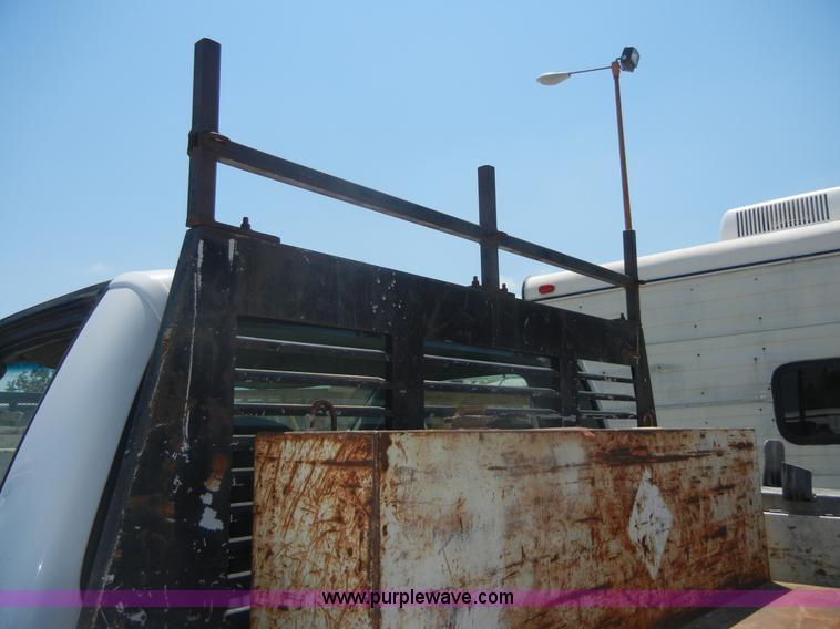 image for item A3021 1999 Ford F550 XL Super Duty pickup truck