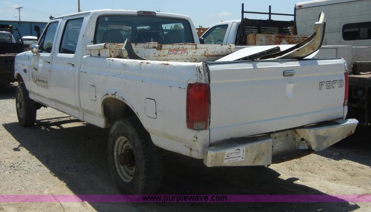 image for item A3022 1997 Ford F250 Heavy Duty crew cab pickup truck