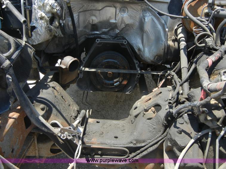 image for item A3022 1997 Ford F250 Heavy Duty crew cab pickup truck