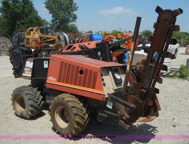 image for item A3024 Ditch Witch 410SXD 4' trencher