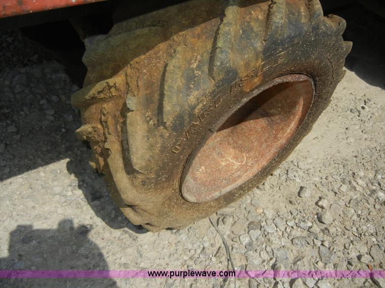 image for item A3031 Ditch Witch 255SX vibratory plow