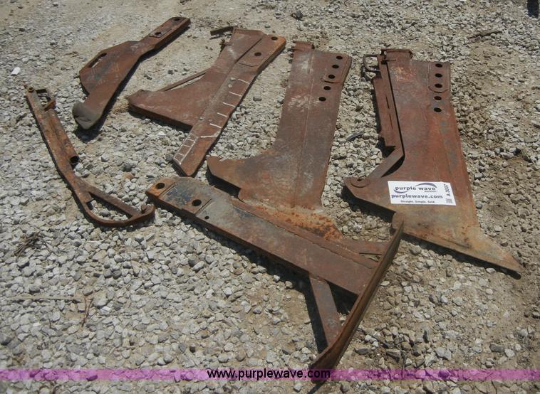 image for item A3037 (6) assorted blades and attachments for Case Maxi-Sneaker trencher